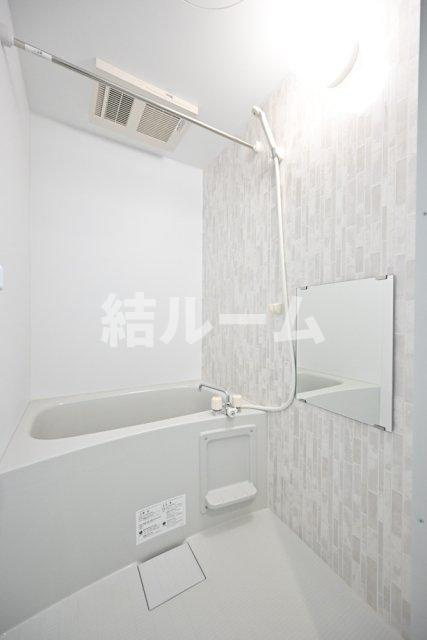 荒川区荒川５丁目の賃貸マンションの浴室