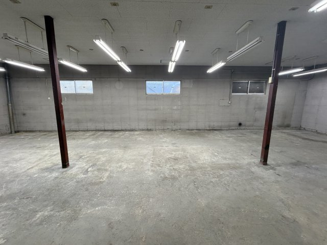 桑才新町倉庫