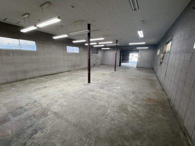 桑才新町倉庫