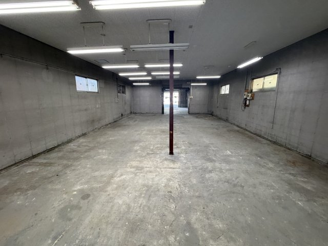 桑才新町倉庫