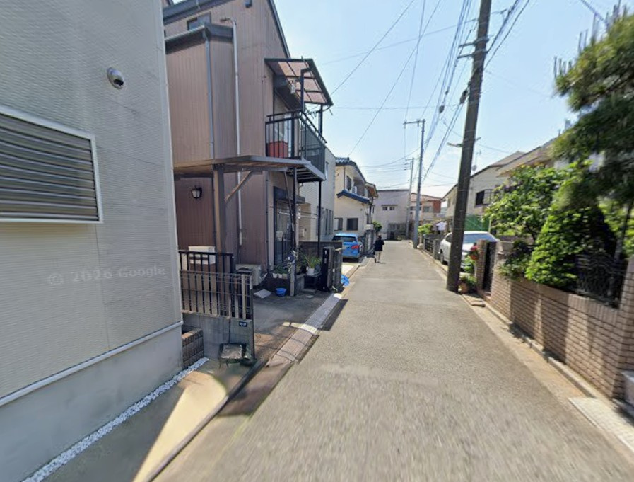 戸建 清瀬市元町２丁目の前面道路含む現地写真