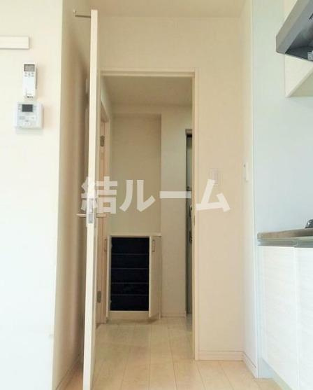 北区赤羽２丁目の賃貸マンションの玄関