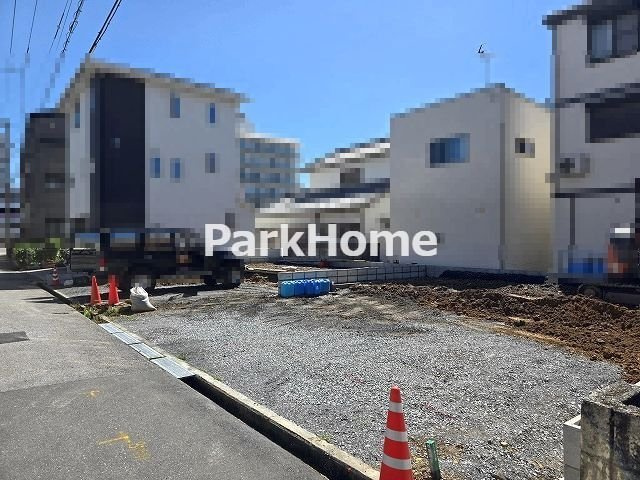 高知市百石町４丁目 -第４-1号棟-新築戸建ての前面道路含む現地写真|2026.9月末：工事中（2区画全体）