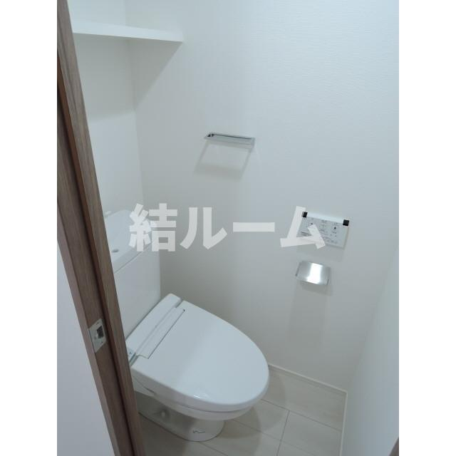北区滝野川７丁目の賃貸マンションのトイレ