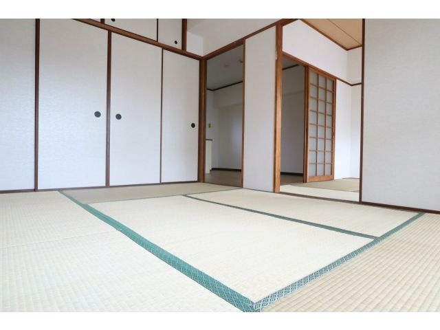プレアール金田の和室