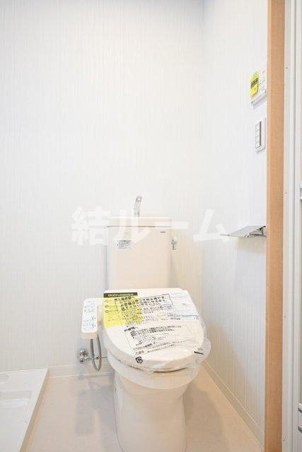 北区神谷１丁目の賃貸マンションのトイレ