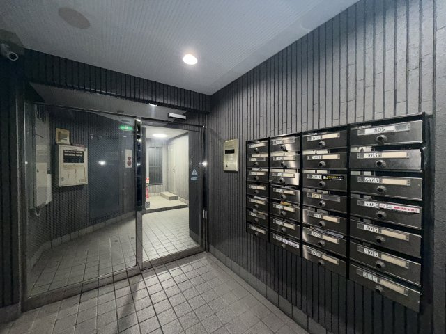 N court 東粉浜のエントランス