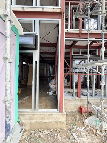 REGIES立花駅前のエントランス