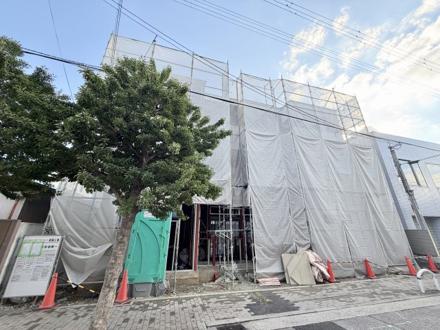 REGIES立花駅前の外観