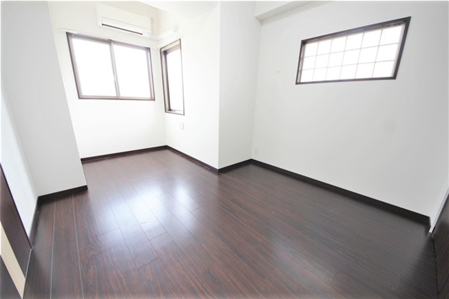 【洋室】 | S-RESIDENCE淀屋橋