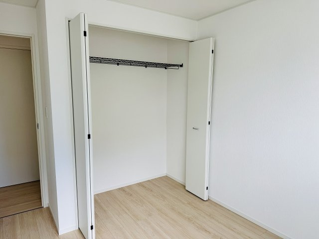 八王子市　中野上町　新築一戸建て　３６期の収納|～収納力の高いクローゼット完備～