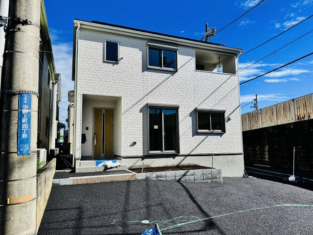 八王子市　中野上町　新築一戸建て　３６期の駐車場|～並列3台駐車可能カースペース～