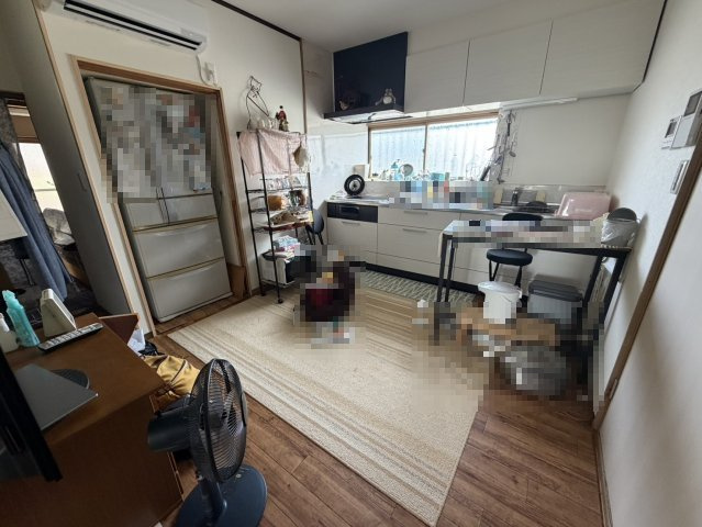 玉名市岱明町　車庫付き！平屋一戸建てのキッチン|お風呂・洗面台・トイレ・キッチン等の水回りはR8.3月にリフォームされています！キッチンは床も張替済みです！