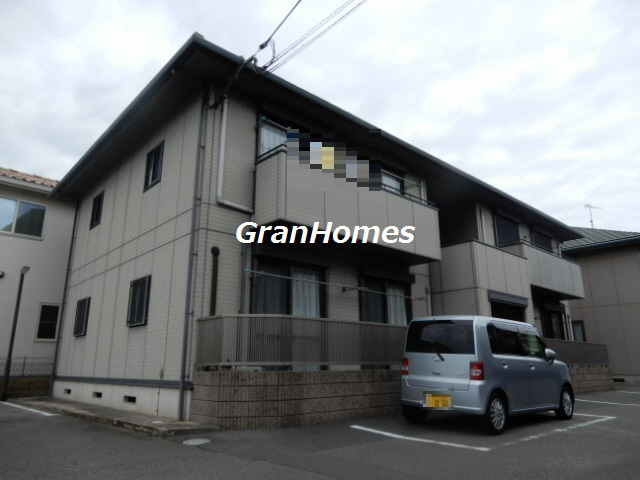 シャーメゾンアナナスの外観