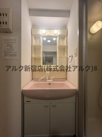 ガラ・シティ高井戸の洗面所