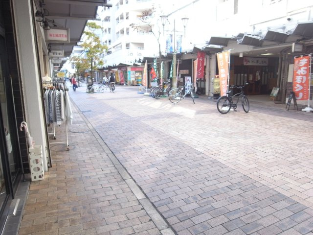 尼崎市潮江１丁目の店舗一部