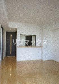 【居間・リビング】レジデンス横濱リバーサイド 