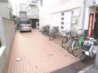 六番館のその他
