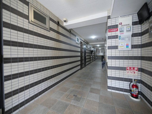 WESTRITZ巽のエントランス
