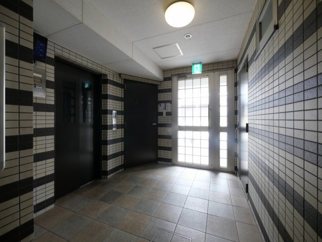 WESTRITZ巽のロビー