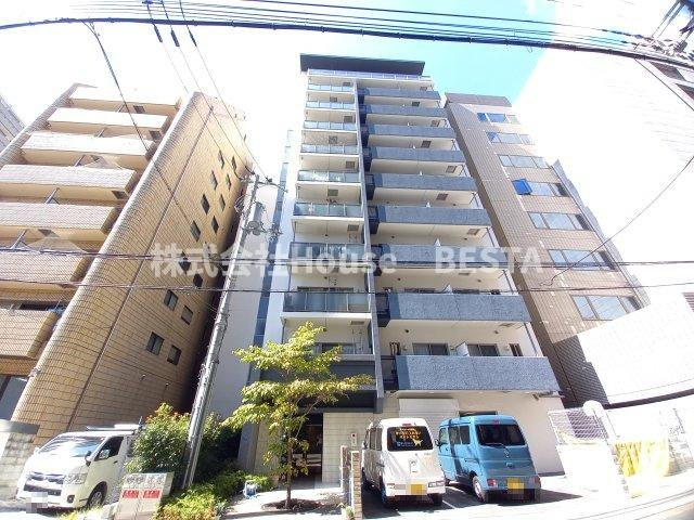 ルガールボニート新神戸の外観