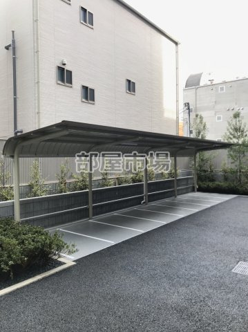 ルーブル住吉弐番館のその他共用部分|バイク置場