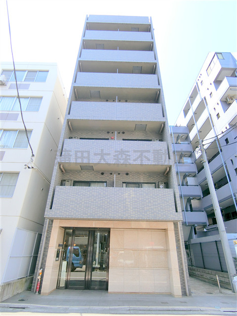 ルーブル大森伍番館の外観|2006年8月築　RC鉄筋コンクリート造地上8階建て全部屋1K角部屋総戸数28戸の分譲賃貸マンション！JR京浜東北線大森駅徒歩10分、京浜急行本線大森海岸駅徒歩12分の東京都品川区南大井5丁目