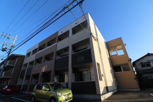 フジパレス茨木南の外観