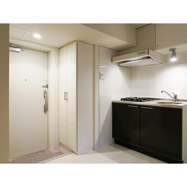 W723の居間・リビング