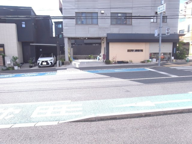 伊丹市桜ケ丘２丁目の店舗一部
