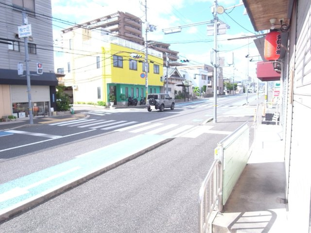 伊丹市桜ケ丘２丁目の店舗一部