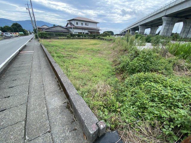 御殿場市茱萸沢の売地の外観