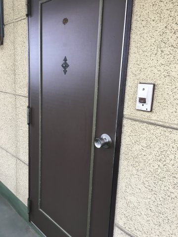 ピュア大町の玄関|玄関ドア