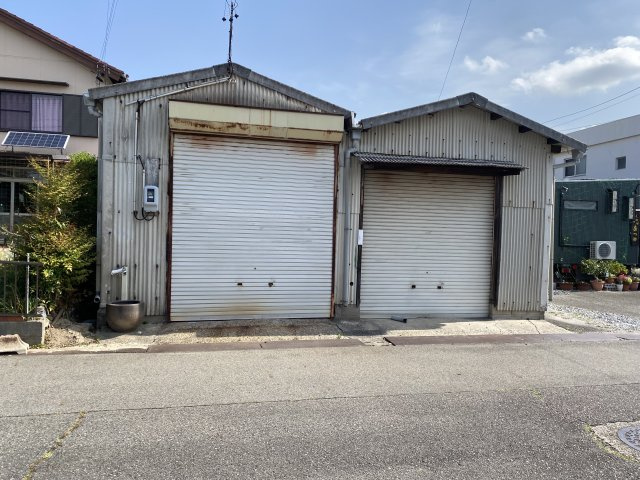 常滑市新開町貸倉庫