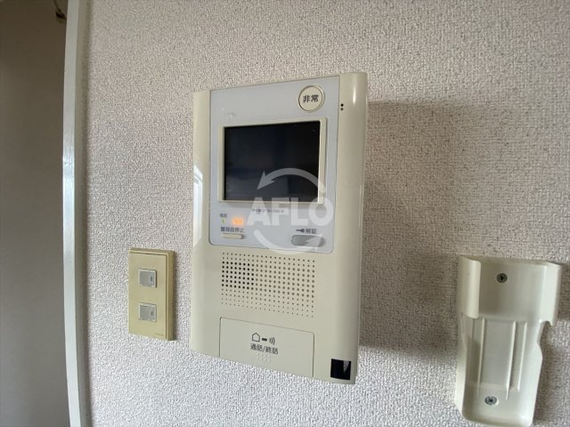 ヴェスタ堀江　日吉小学校区のセキュリティ|ヴェスタ堀江　TVモニター付きインターホン