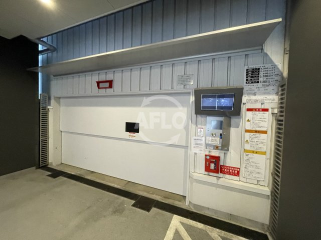 ローレルタワー梅田ウエスト　上福島小学校区の設備|ローレルタワー梅田ウエスト　駐車場