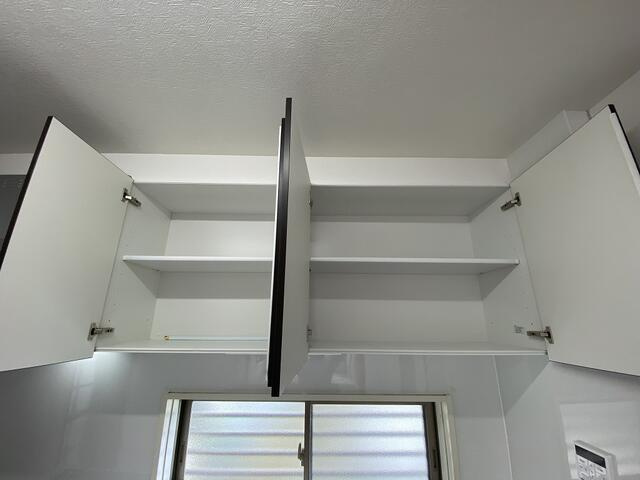 富士市中丸の中古一戸建のキッチン|キッチン吊り戸