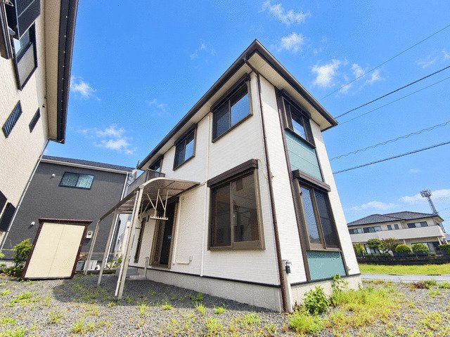 富士市中丸の中古一戸建の外観|建物外観