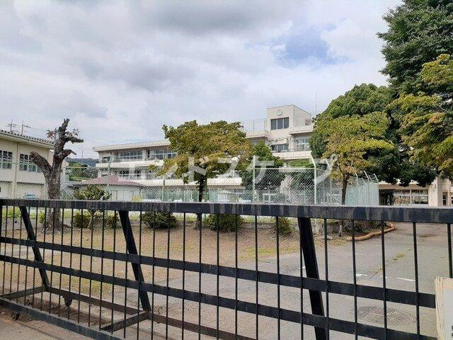 プリムヴェールの周辺|渋川市立豊秋小学校まで650m
高崎、前橋のお部屋探しはエンドスケープまで！お客様の理想お聞かせ下さい♪