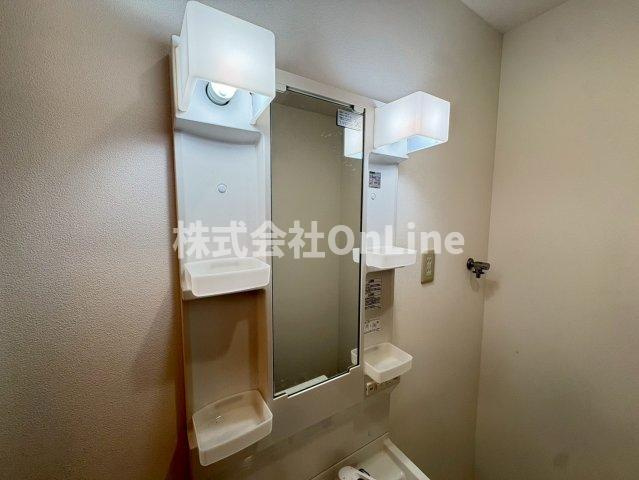 大阪市生野区新今里２丁目の賃貸マンションの収納