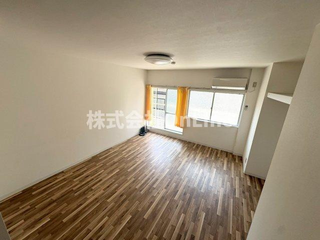 大阪市生野区新今里２丁目の賃貸マンションの洋室