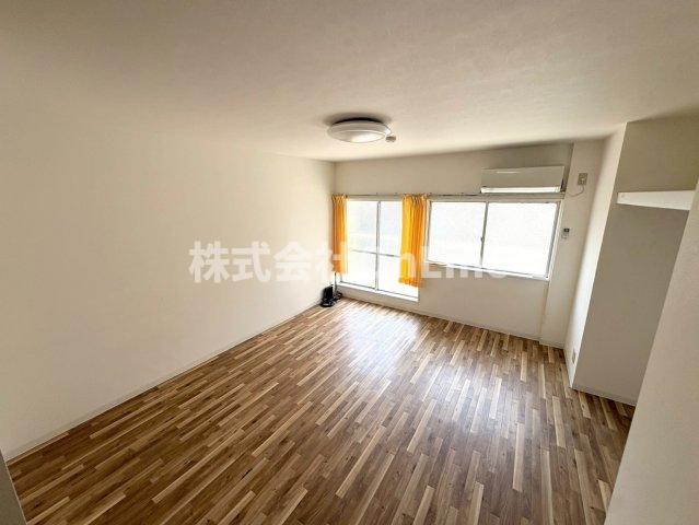 大阪市生野区新今里２丁目の賃貸マンションの内装