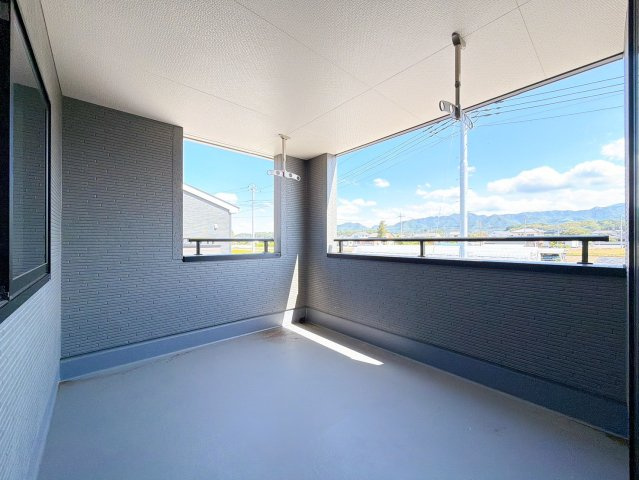 【バルコニー】 | 高崎市箕郷町上芝　新築住宅 | 同社施工例