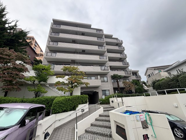 グランフォルム藤が丘の外観