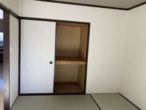 ガーデンハイツひがき Ｂ棟の収納