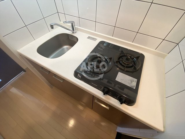 アーデン谷町のキッチン|アーデン谷町　2口ガスシステムキッチン