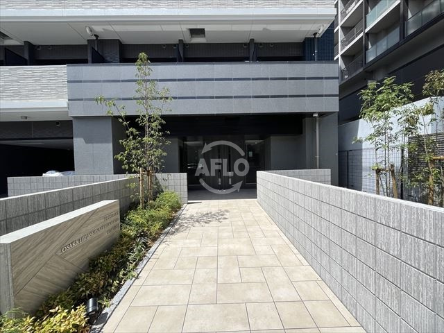 プレサンスＯＳＡＫＡ東成中本ハーヴィルのエントランス|プレサンスＯＳＡＫＡ東成中本ハーヴィル　エントランス