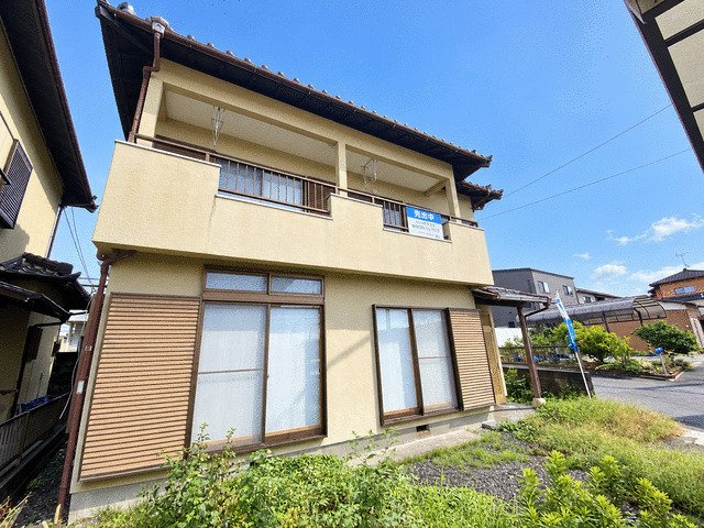 富士市今泉の中古一戸建の外観|日当たり良好