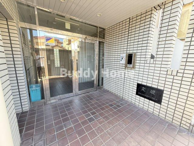 フローライト長居のエントランス