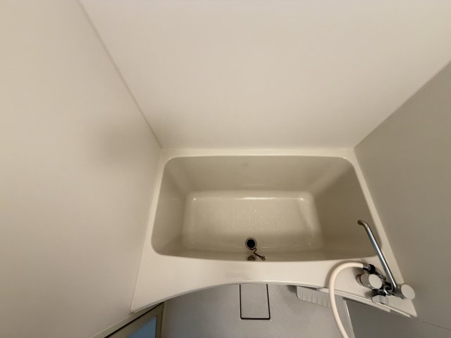 双輪建物第八コーポの浴室